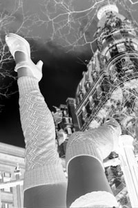 Legs Saluting the Ansonia
