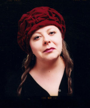 Red Velvet Puckered Cloche